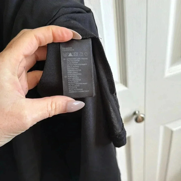 Divided H&M | Black Embroidered Sheer | High/Low Hem | size S - Picture 3 of 6